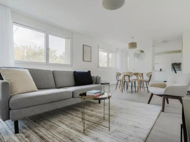 Haus mieten in Einigen, Zürich