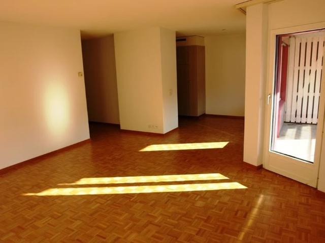 Apartment mieten in Stallikon, Zürich