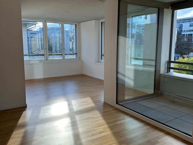Apartment mieten in Einigen, Zürich