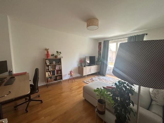 Apartment mieten in Einigen, Zürich