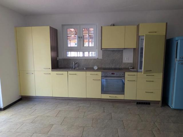 Apartment mieten in Haltestelle, Bätterkinden