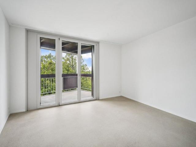Apartment mieten in Einigen, Zürich