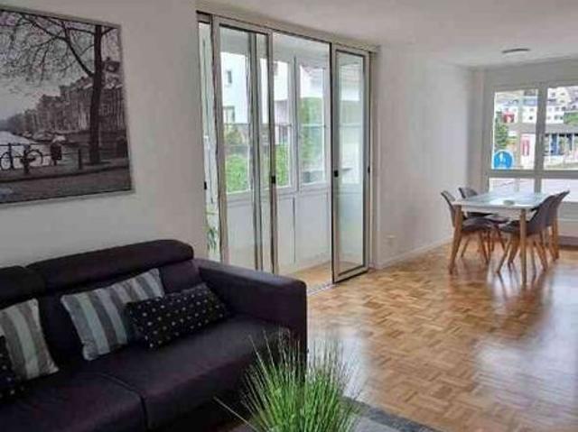 Haus mieten in Feuerthalen, Zürich