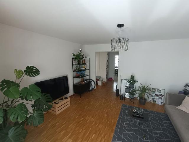 Apartment mieten in Einigen, Zürich