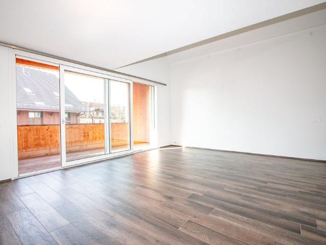 Haus mieten in Opfikon, Zürich