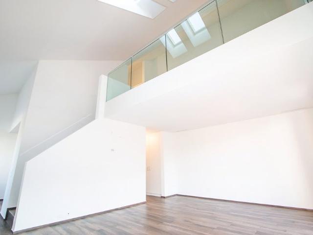 Haus mieten in Opfikon, Zürich