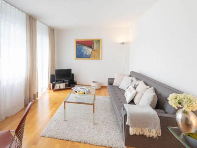 Apartment mieten in Einigen, Zürich