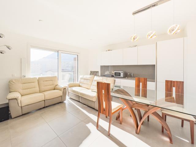 Wohnung kaufen in Caslano, Tessin