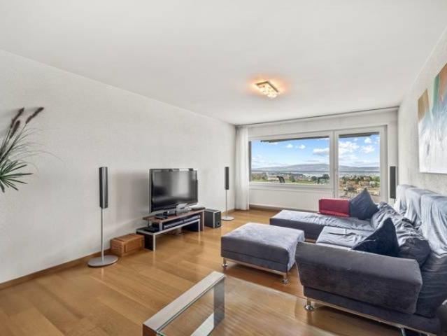 Wohnung kaufen in Feusisberg, Schwyz