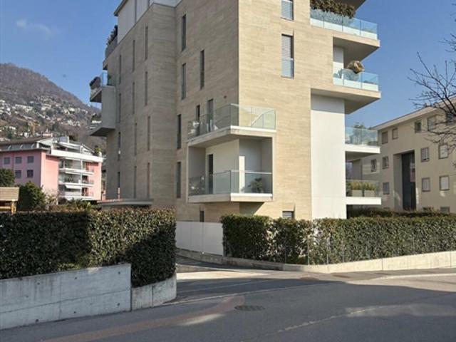 Wohnung kaufen in Minusio, Tessin