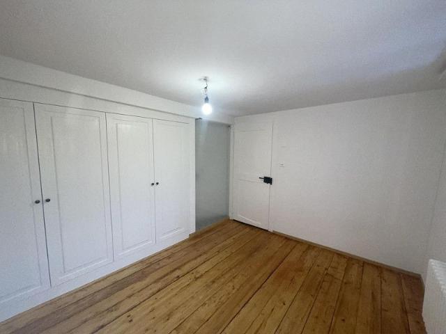 Apartment mieten in Einigen, Zürich