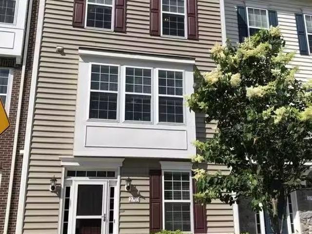 Condo for rent in Frederick