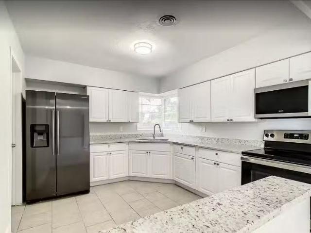 House for rent in Palm Bay