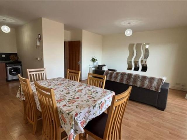 Apartment to rent in Greystones, North Tipperary