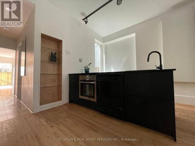 House for rent in Spadina—Fort York, Toronto