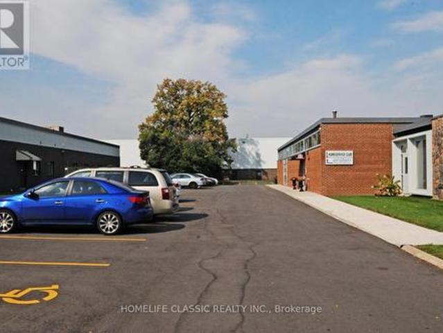 Commercial for rent in Don Valley East, Toronto