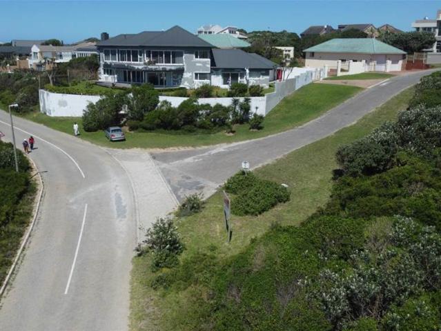 Property for sale in Bushmans River Mouth, Eastern Cape