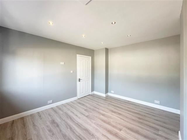Terraced House to rent in Bluebell, North Tipperary