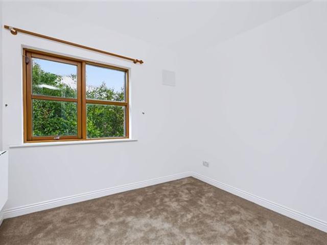Apartment to rent in Bluebell, North Tipperary