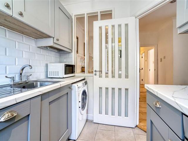 Apartment to rent in Bluebell, North Tipperary