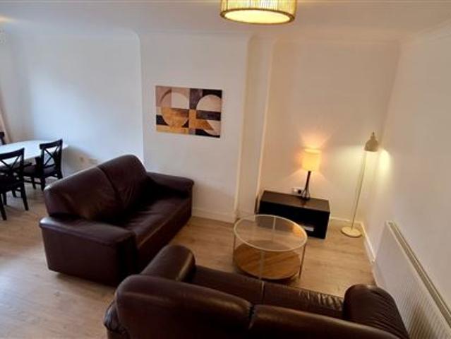 Terraced House to rent in Bluebell, North Tipperary