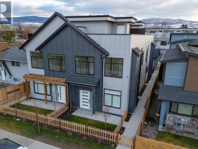 Townhouse for sale in Winfield, British Columbia