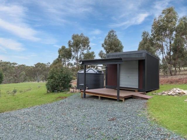 Cottage for sale in Heathcote, Victoria