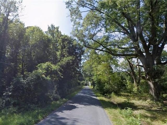 Land for sale in Gloucester, Gloucester County
