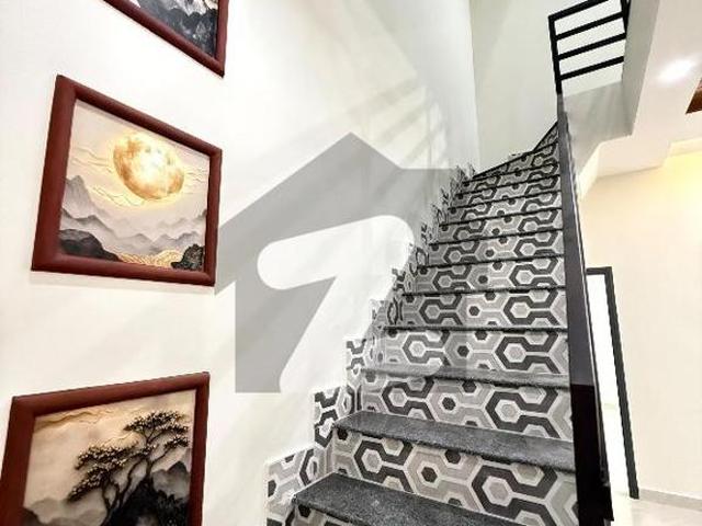 House for sale in Faisalabad, Islamabad Capital Territory