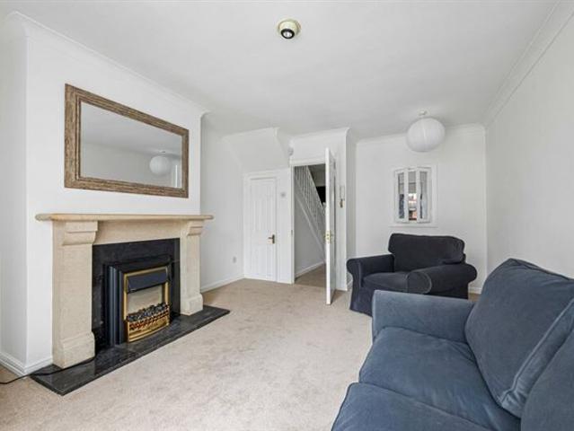Terraced House to rent in Bluebell, North Tipperary