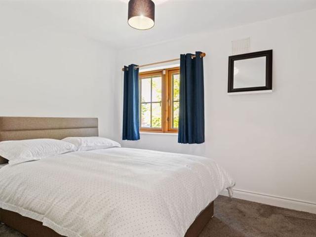 Terraced House to rent in Dun Laoghaire, North Tipperary