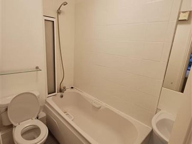 Apartment to rent in Bluebell, North Tipperary