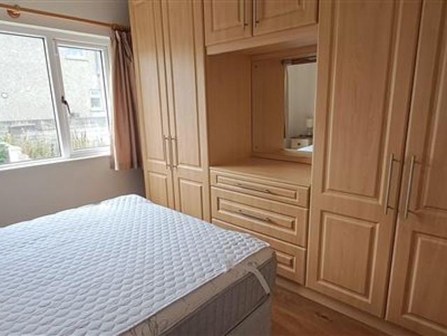 Detached House to rent in Balbriggan, North Tipperary
