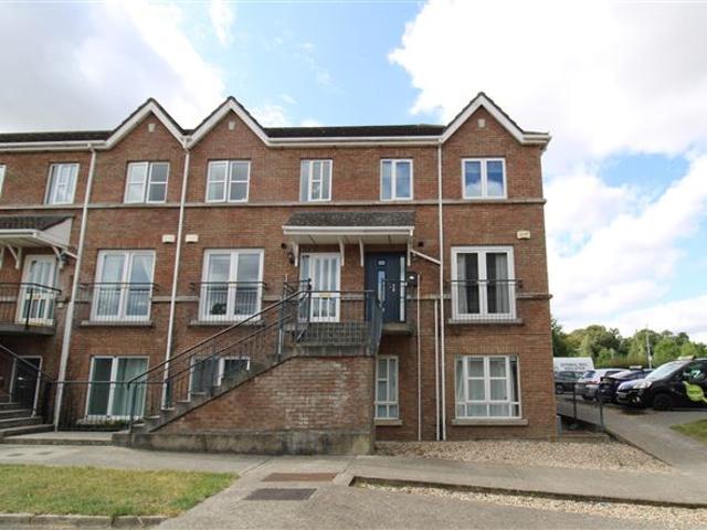 Apartment to rent in Dublin 15, North Tipperary