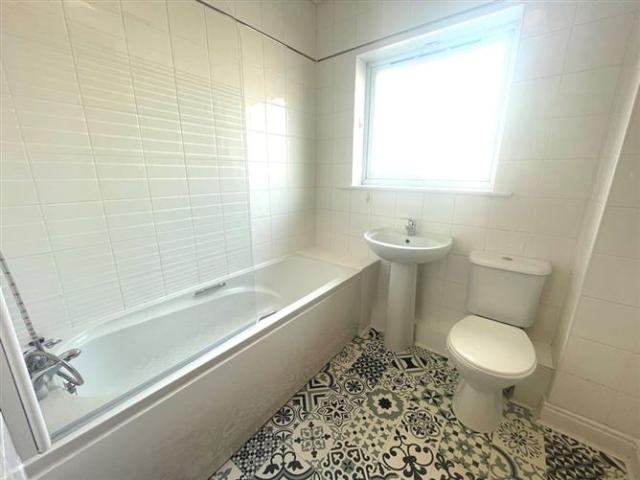 Apartment to rent in Bluebell, North Tipperary