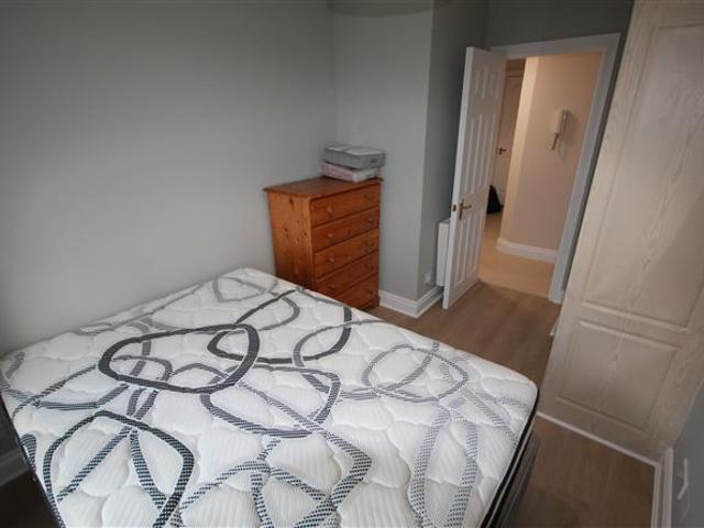 Apartment to rent in Bluebell, North Tipperary