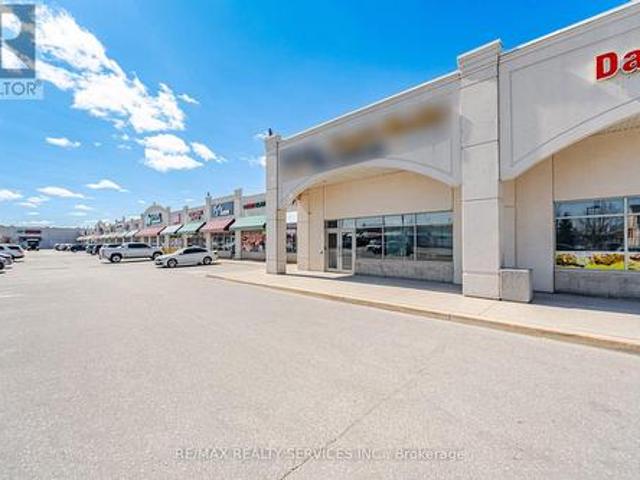 Commercial for rent in Georgina, Ontario