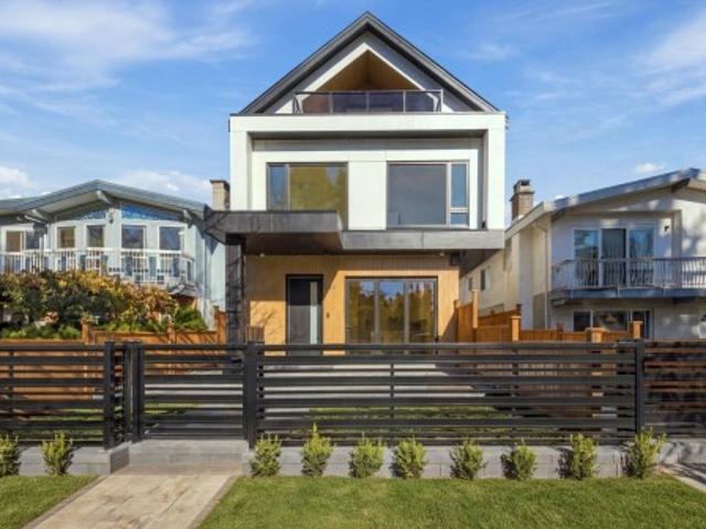 Duplex for sale in Kensington-Cedar Cottage, Vancouver