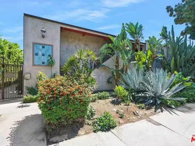 Condo for rent in North Hollywood