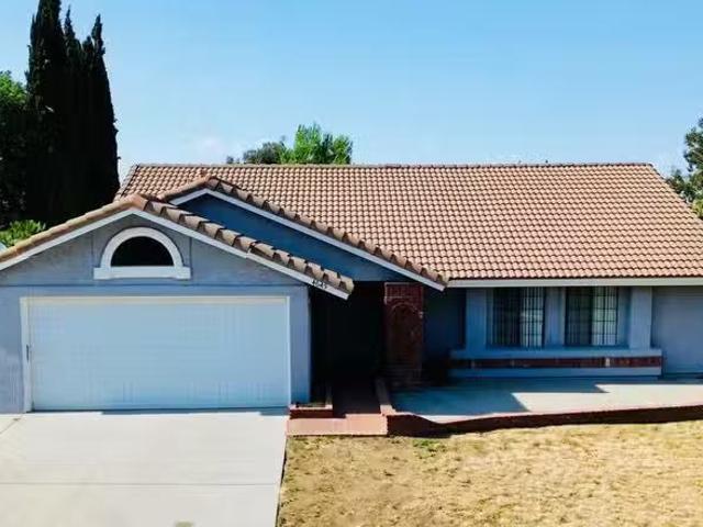 House for rent in Pomona