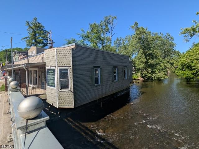 Commercial for sale in Belvidere, New Jersey