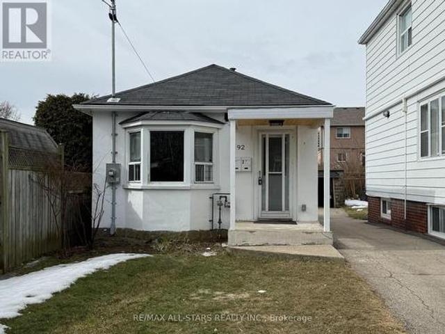 House for rent in Woburn, Ontario