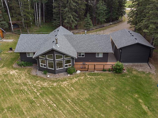 House for sale in Alberta