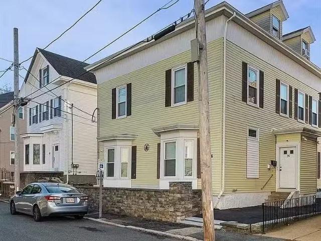 Condo for rent in Gloucester
