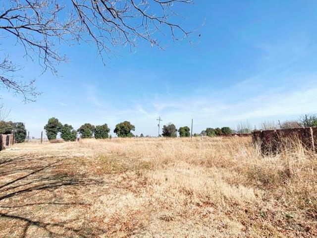 Property for sale in Dr Kenneth Kaunda, North West