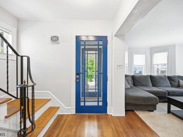 House for sale in Newton, New Jersey