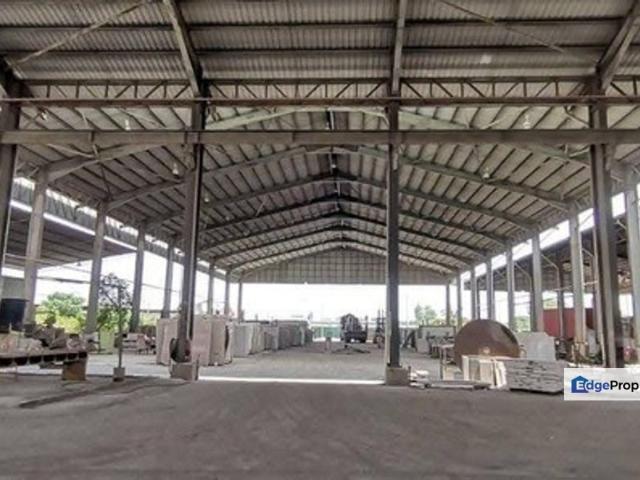Warehouse for sale in Perak
