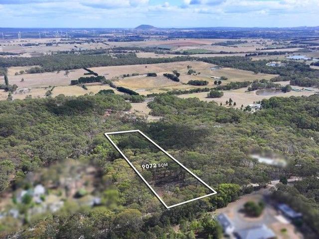 Land for sale in Mount Egerton, Victoria