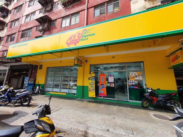 Flat for rent in Petaling, Damansara Damai