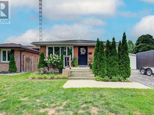 House for sale in Brantford, Southwestern Ontario
